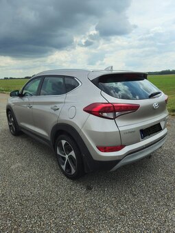 Hyundai Tucson 2.0CRDi, 4x4 - 4