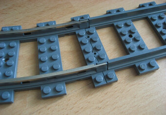 ORIGINAL LEGO kolaje 9V (134 x zahnute) - 4