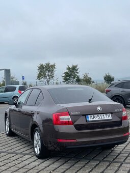Škoda Octavia III sedan - 4