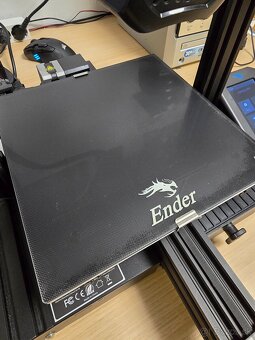 Creality Ender 3 v2 - 4