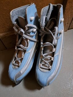 Predám dámske korčule - 4