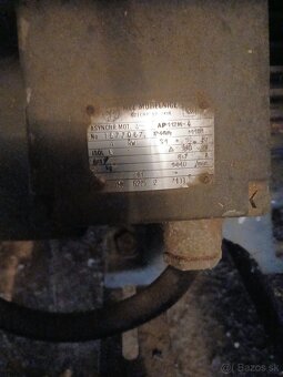 Stavebny vytah a fabricky vyrobeny cirkular - 4