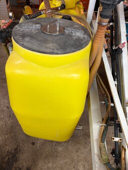 postrekovač 660L - 4