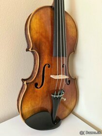 husle 4/4 model Stradivari ( očkový javor) - 4