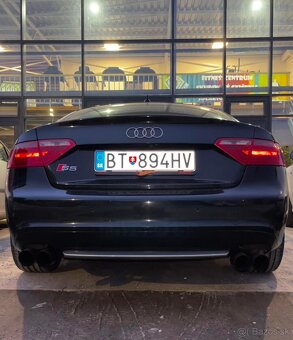 Predám moju AUDI S5 4.2 V8 / REZERVOVANÉ - 4