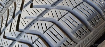 Predám 4ks jazdené zimné 205/55r16-91H Pirelli - 4