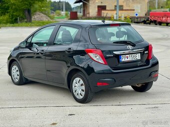 Toyota Yaris 1.0 VVTI Benzin 2013 99.000 km nová STK a EK - 4