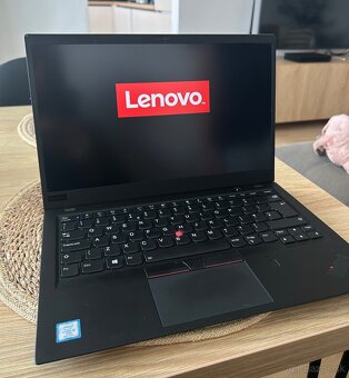 Lenovo ThinkPad X1 Carbon Gen 6 - 4