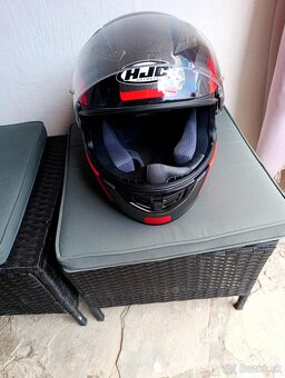 Prilby na motorku HJC - 4