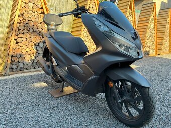 Honda PCX - 4