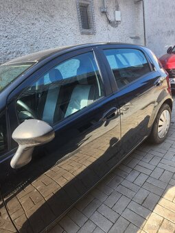 FIAT PUNTO - 4