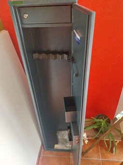 Jawa Pionier, muškety, luk, šípy, prilby a iné - 4