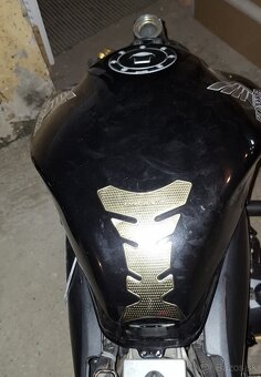 Honda CB600 F Hornet 2007 nádrž - 4