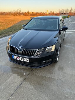 Škoda Octavia Extra 2.0 TDi Sedan 110kw - 4