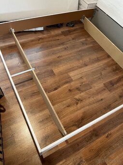 Manželská posteľ s roštami - 4