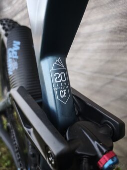 Radon Skeen Trail 9.0 "L" karbón, XT, FOX, MAGURA - 4