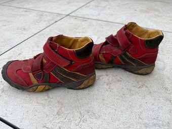 chlapčenské celokožené topánky č. 34 - 4