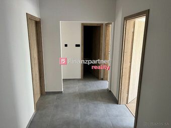Znížená Cena (F141-113-REMa) 3-izbový byt mesto Dunajská St - 4