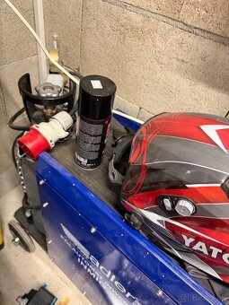 MIG/MAG zváračka 250A + kukla + plynová bomba | TOP - 4