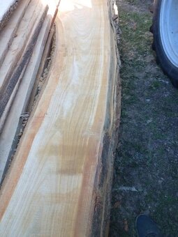 Jaseňové a čerešnové rezivo - 4