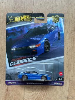 Hotwheels Premium - 4