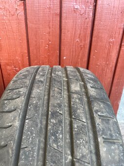Predám 2KS letné pneu Nokian Powerproof 1, 225/35 R19 - 4