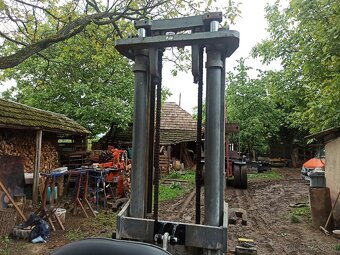 Veža zdviž za traktor trojbod - 4