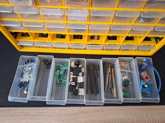 Elektronické laboratórium všetky súčiastky ktoré potrebujete - 4