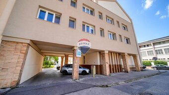 Priestranný 3-izbový byt v centre Piešťan - 4