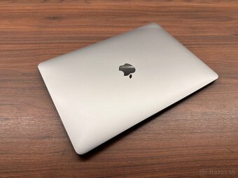 MacBook Pro 13” 2018 i5 500GB Space Gray - 4