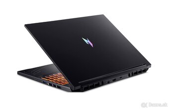 Acer nitro v16 - 4