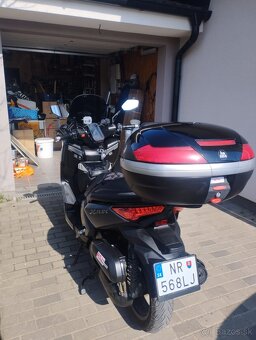 Skúter Yamaha XMAX 125 - 4