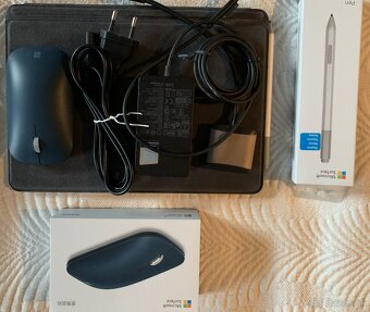 MICROSOFT Surface GO 2 m3 platin LTE - 4