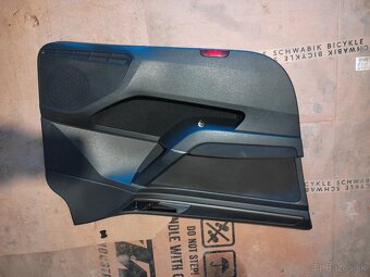 Tapacire dverí  golf 7 - 4