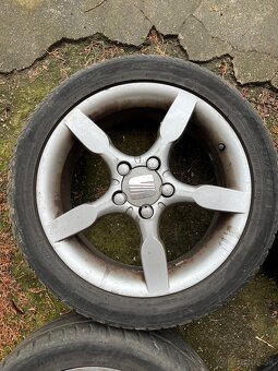Predám R17 originál Seat - 4