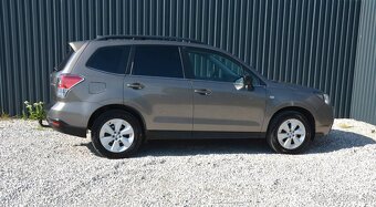 Subaru Forester 2.0 Automat, ČR pôvod, 1. majiteľ, 4x4 - 4