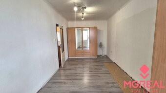 Predaj - 3izbový byt s balkónom - Topoľčany, Mexiko - 4