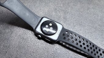 Predám Apple Watch 3 Nike komplet balenie - 4
