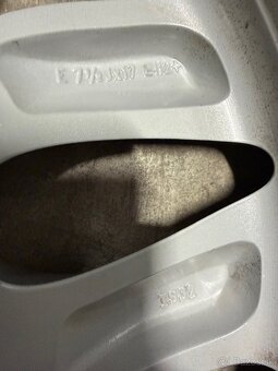 #14 Elektróny originál VW T5, T6 r17 - 4