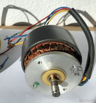 REEL motor Akai 24XO-TD     -druhy- - 4