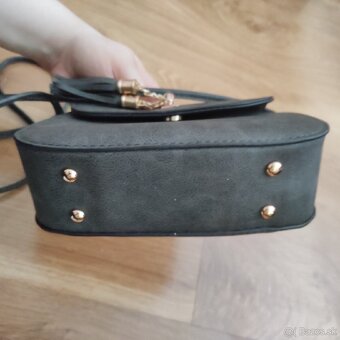 Crossbody kabelka sivá - 4