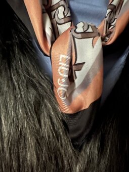 Malá šatka zn. LIU JO originál - 4