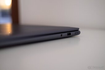 Lenovo Yoga 7 - 4