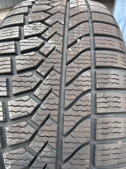 Predám zimnú sadu Vw,Škoda 5x112-215/55R17 - 4