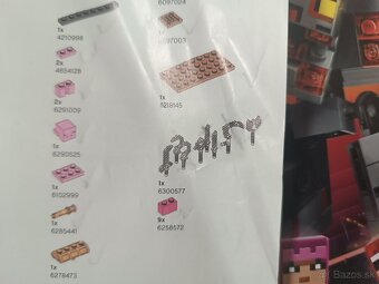 Lego Minecraft 21163 The Redstone Battle - 4