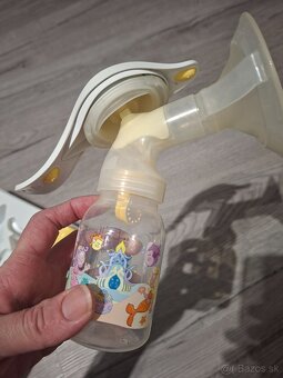 Manuálna odsávačka materského mlieka - 4