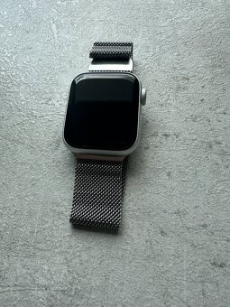 Predám I PHONE 12 Pro a I Watch 5 40 mm - 4