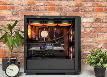 Ryzen 9 7950X\32GB\RTX 3080\SSD\1300W Zdroj - 4