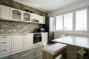 Exkluzívne na predaj krásny 4 izbový komplet prerobený byt o - 4