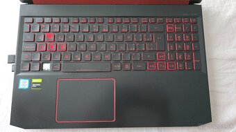 Acer Nitro AN515-54 - 4